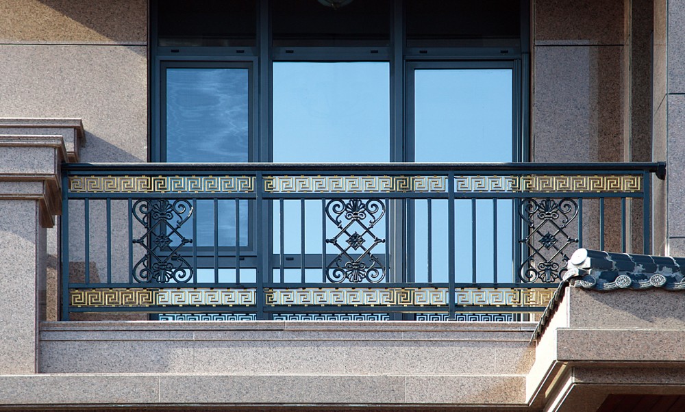 不锈钢阳台护栏好不好用